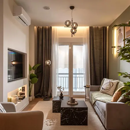Apartment Vik28 - Cozy 1br With Balcony In Metaxourgeio