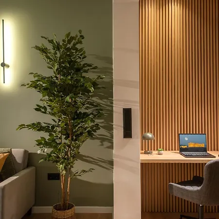 Vik28 - Cozy 1br With Balcony In Metaxourgeio